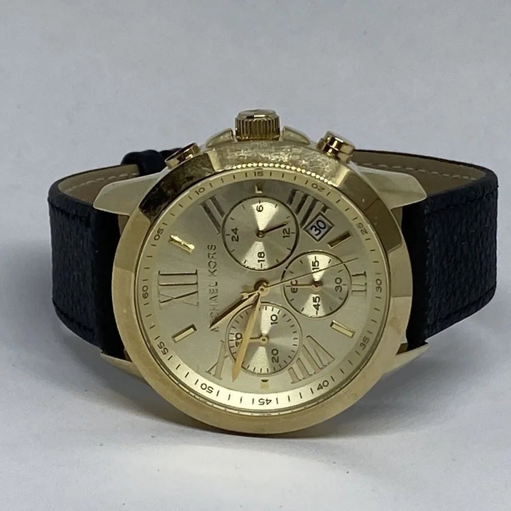 Michael Kors MK5777 Women's Black Leather Analog Dial Quartz Wrist Watch HK1056